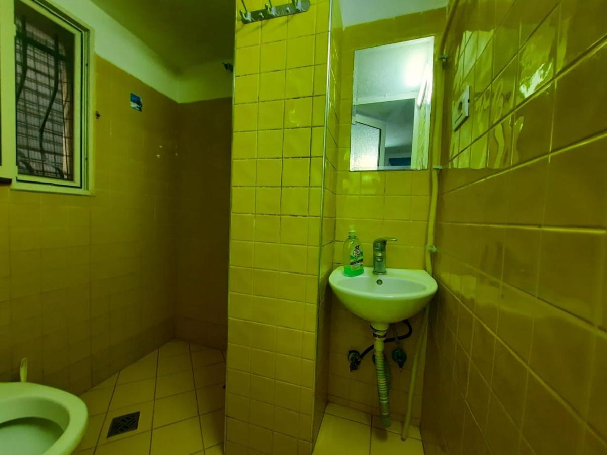 Apartment Lovely And Quite Appartament 1-3 A Tirana