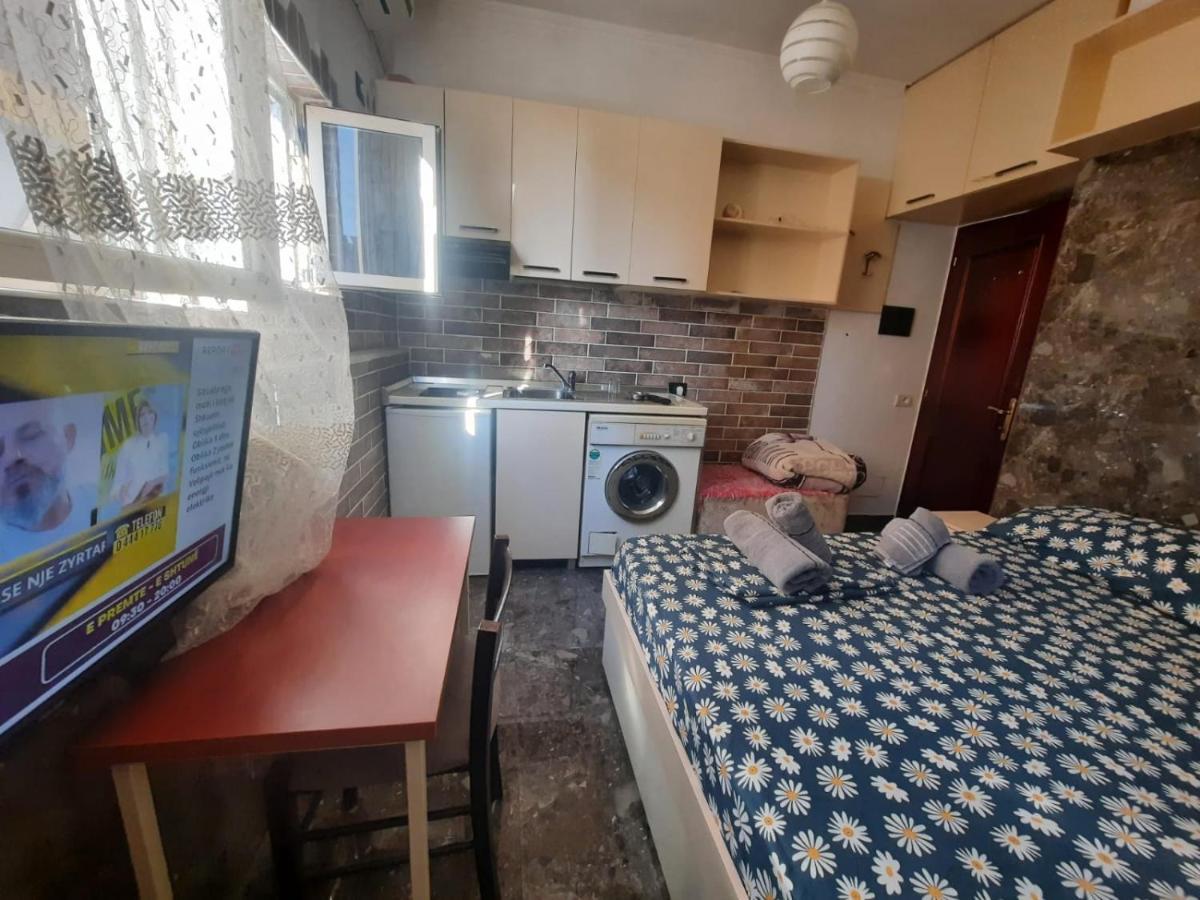 Lovely And Quite Appartament 1-3 A Apartment *