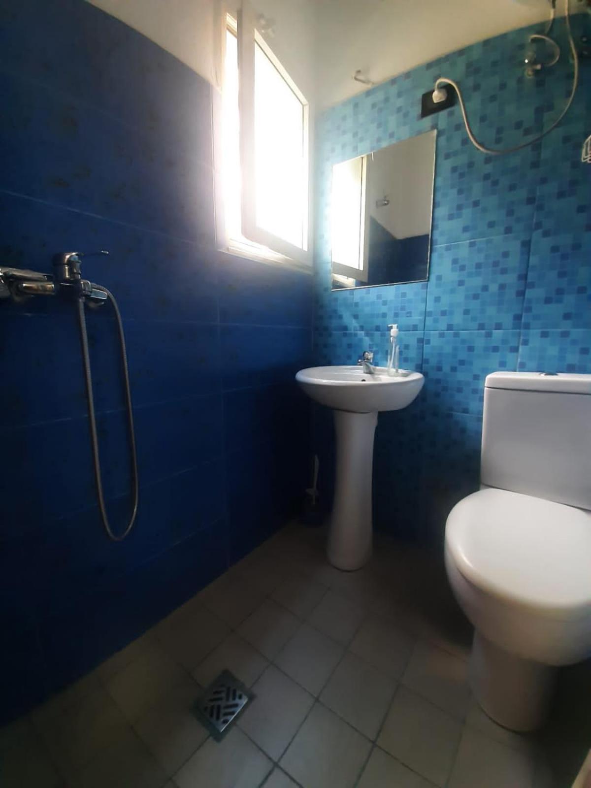 Apartment Lovely And Quite Appartament 1-3 A Tirana